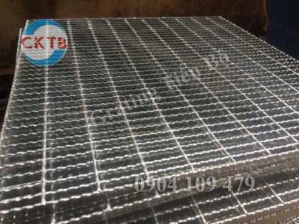 Giá thép xây dựng hôm nay (3/10)